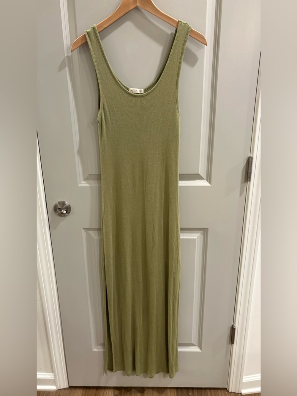 SOZY Double Split Maxi Sleeveless Knit Dress Green Women’s S Ribbed Casual - Picture 2 of 12